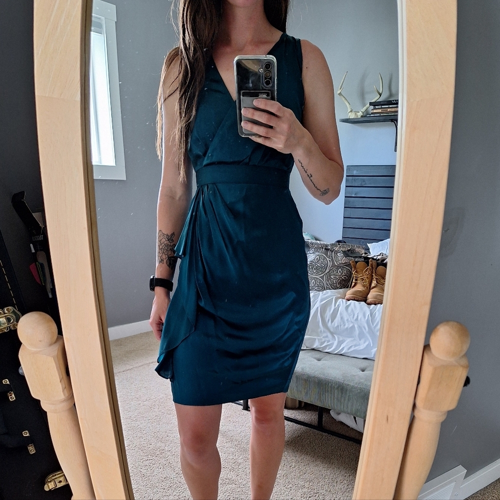 Banana Republic Emerald Satin Formal Dress Size 0P